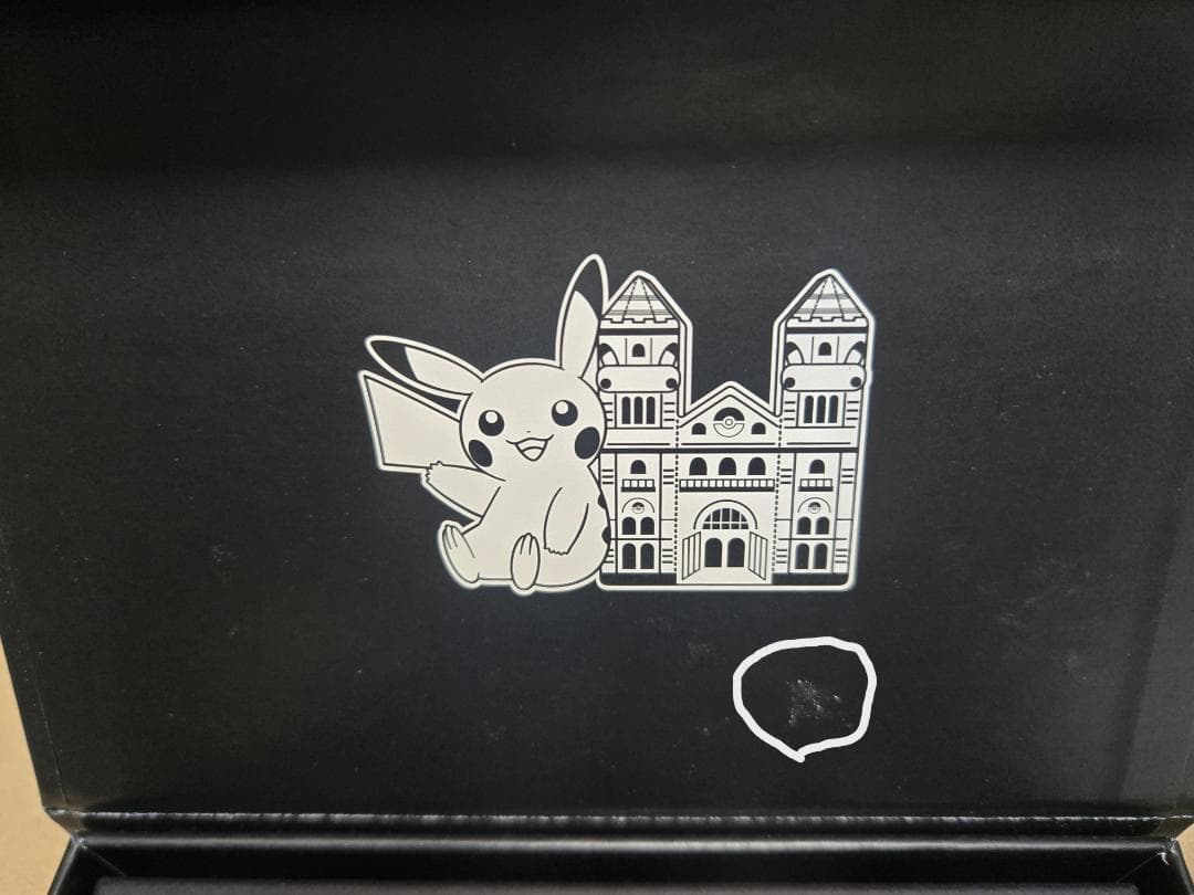 バラ売り可] ポケモン 自然史博物館 コラボ ピンバッジ イーブイ