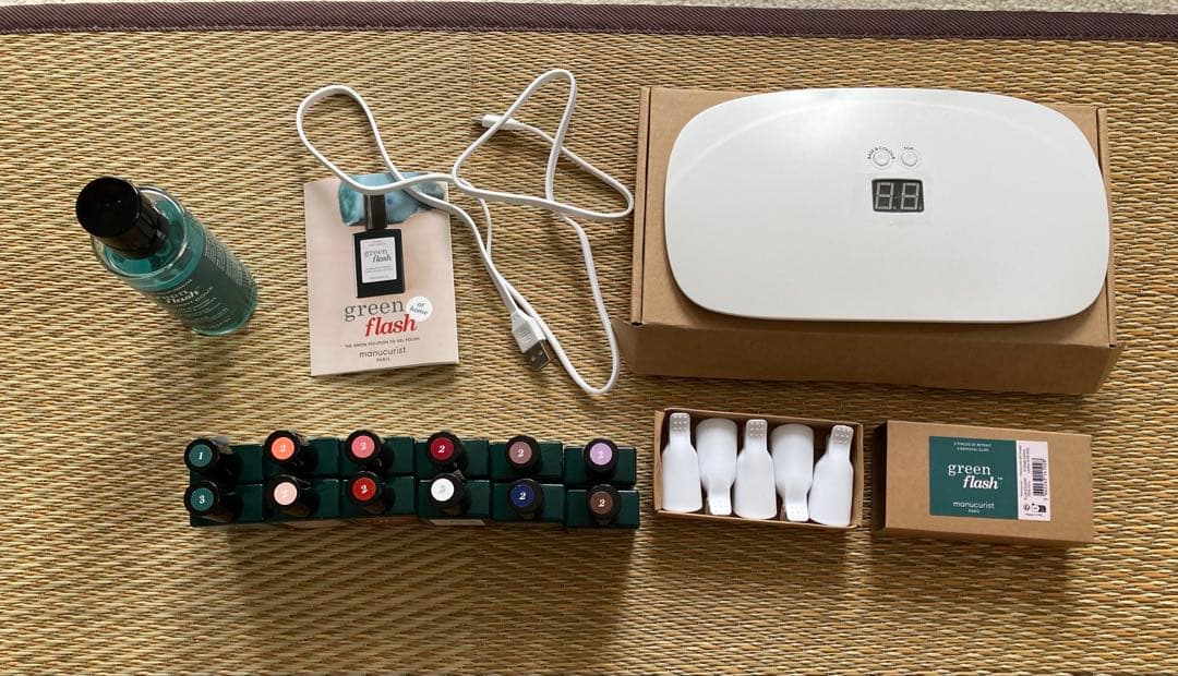 【美品】manucurist グリーンフラッシュジェルネイルセット manucurist green flash（マニキュリスト グリーン フラッシュ