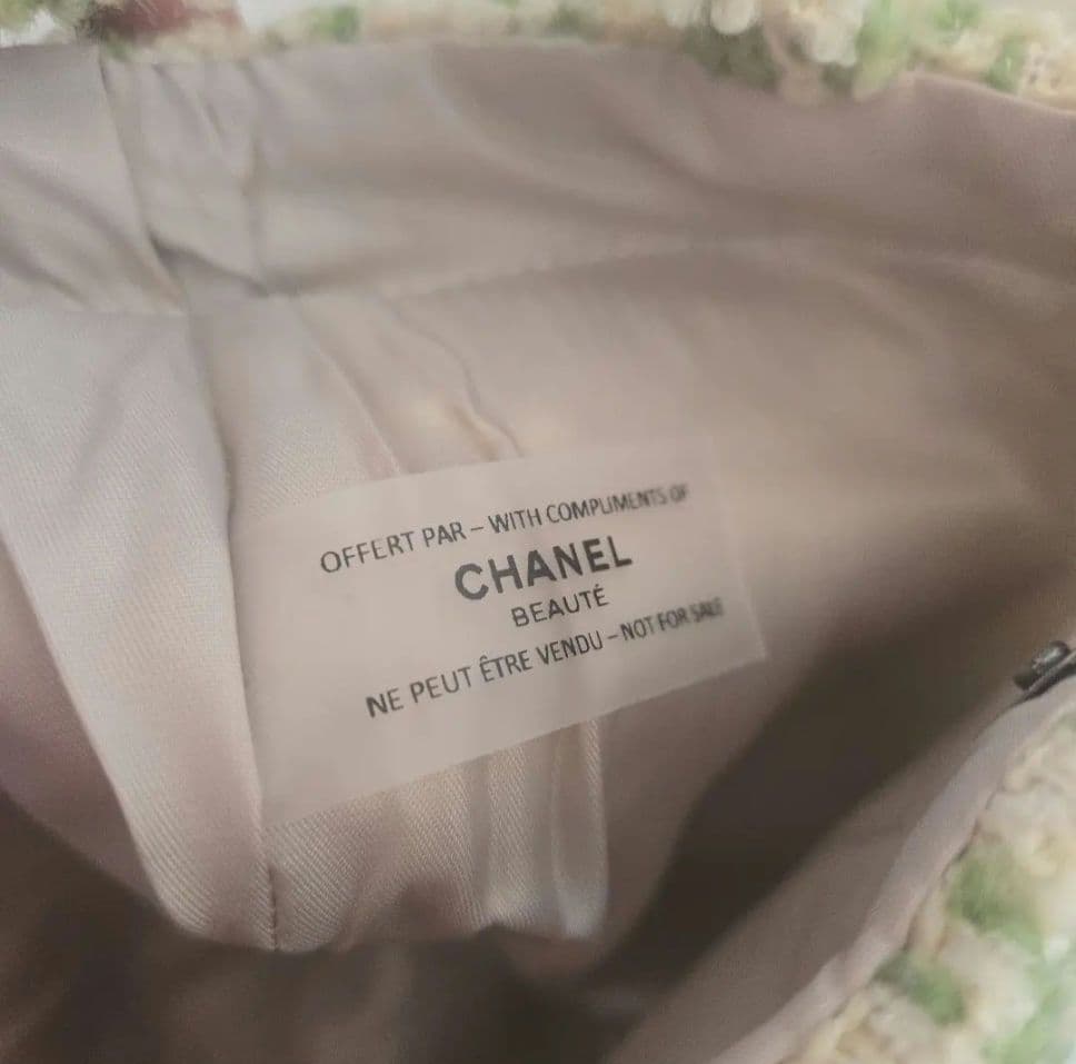 新品希少CHANEL ノベルティ トートバッグ ツイード グリーン