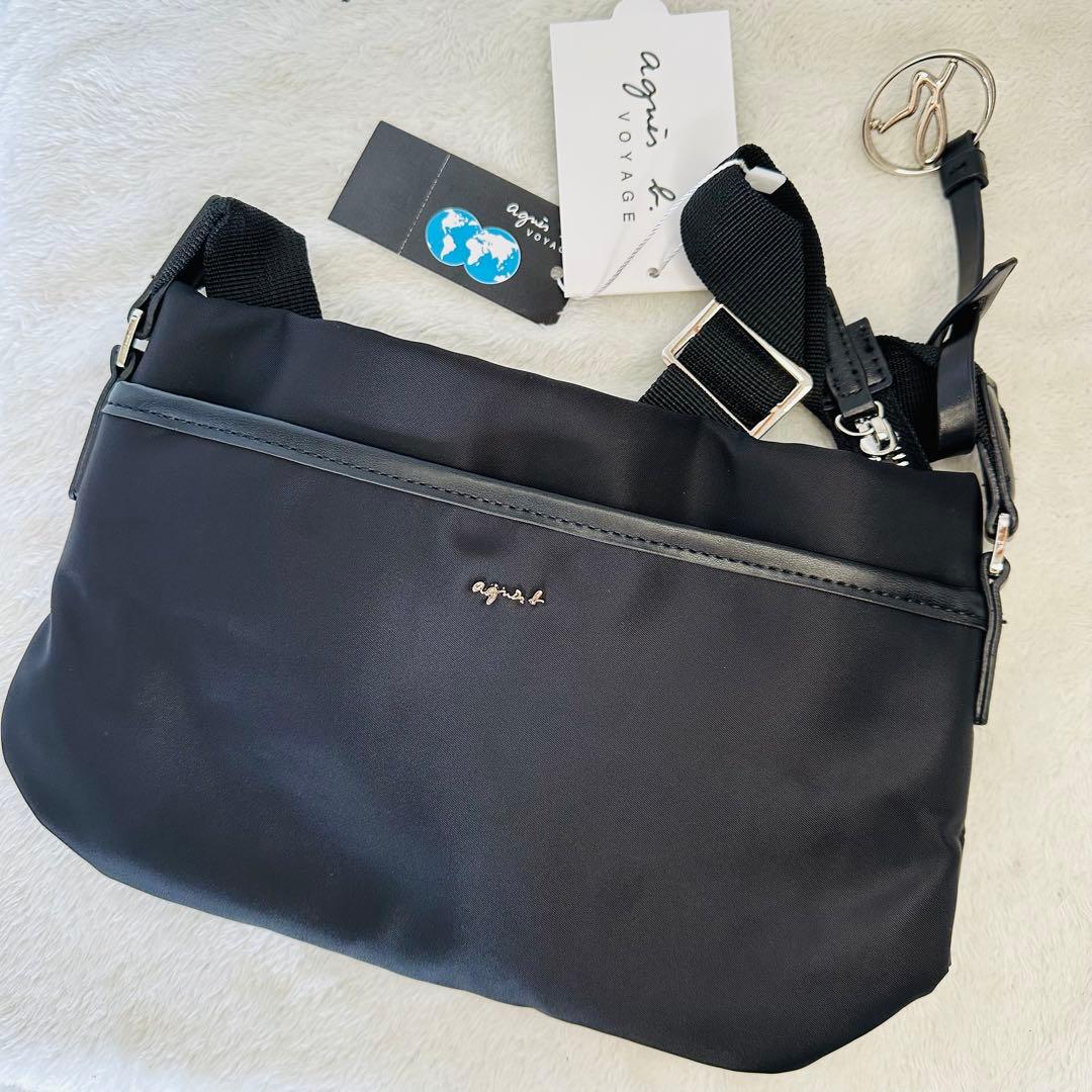 アニエスベー ナイロン ショルダーバッグ ブラック チャーム 斜め掛け