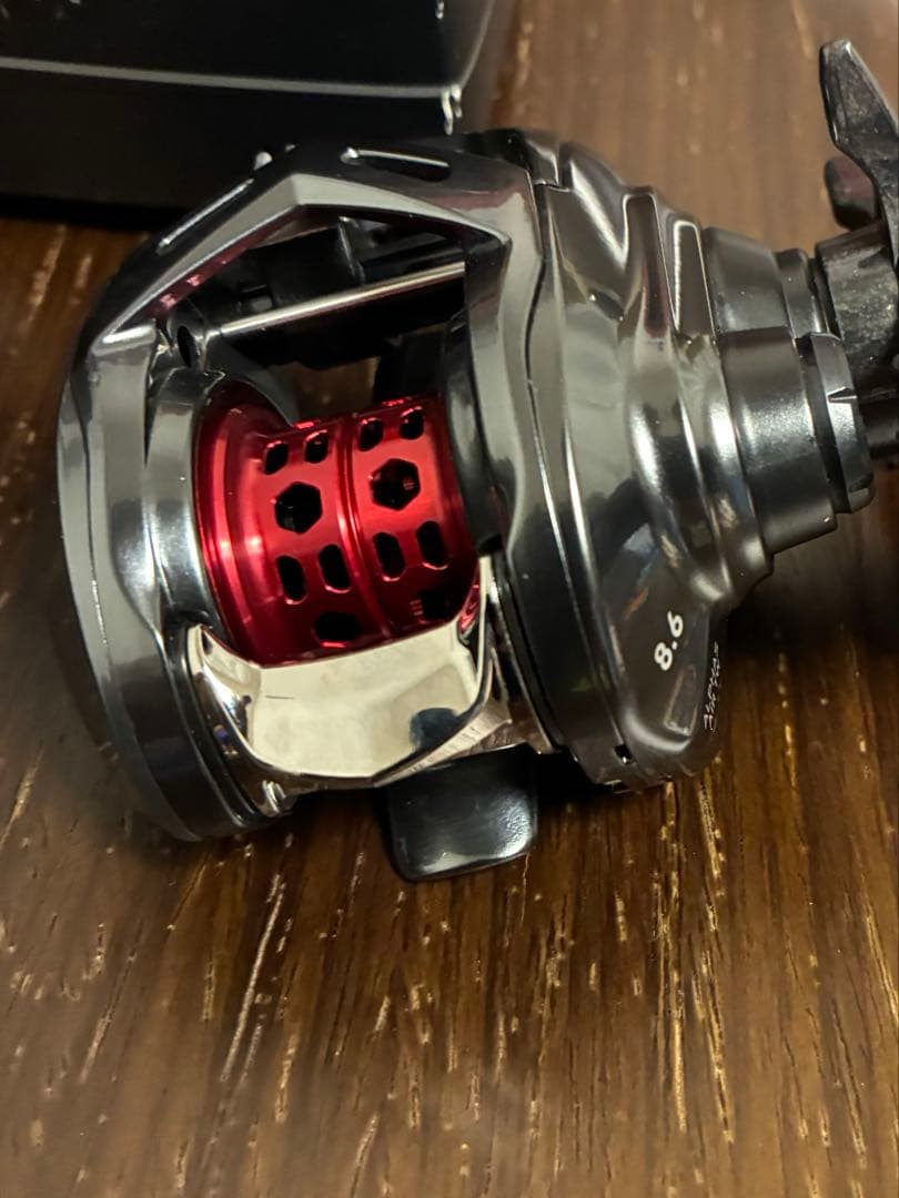 ダイワ アルファス AIR TW 8.6R 右 ベアリング、ドラグクリッカー追加