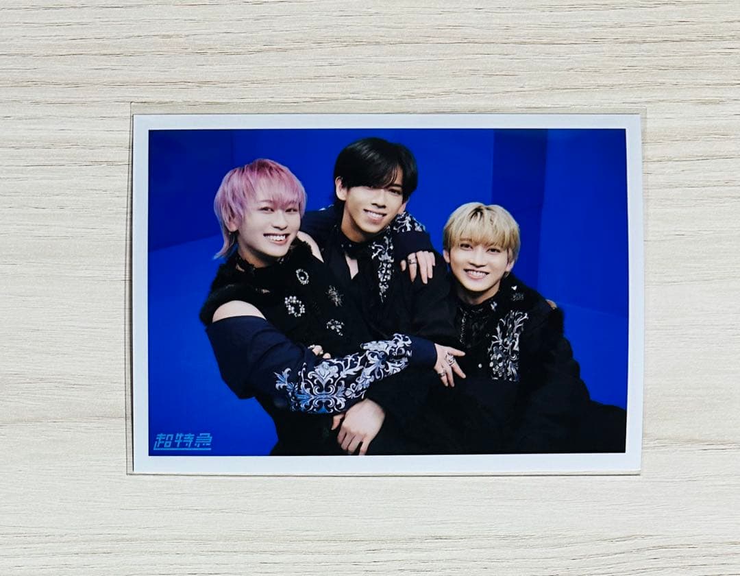 マ*ド様 超特急 リョウガ ユーキ シューヤ 生写真 NINE LIVES - メルカリ