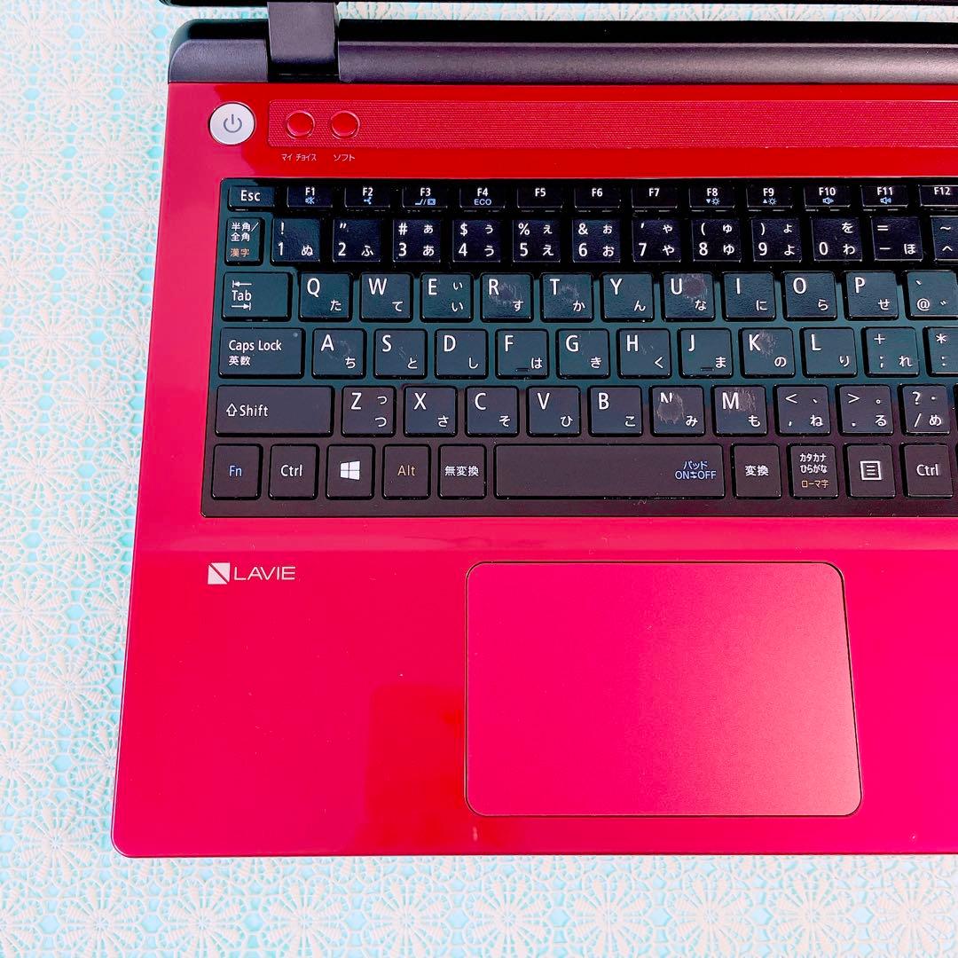 たっぷり大容量1TB✨️薄型ノートパソコン✨️おしゃれ赤❣️カメラ