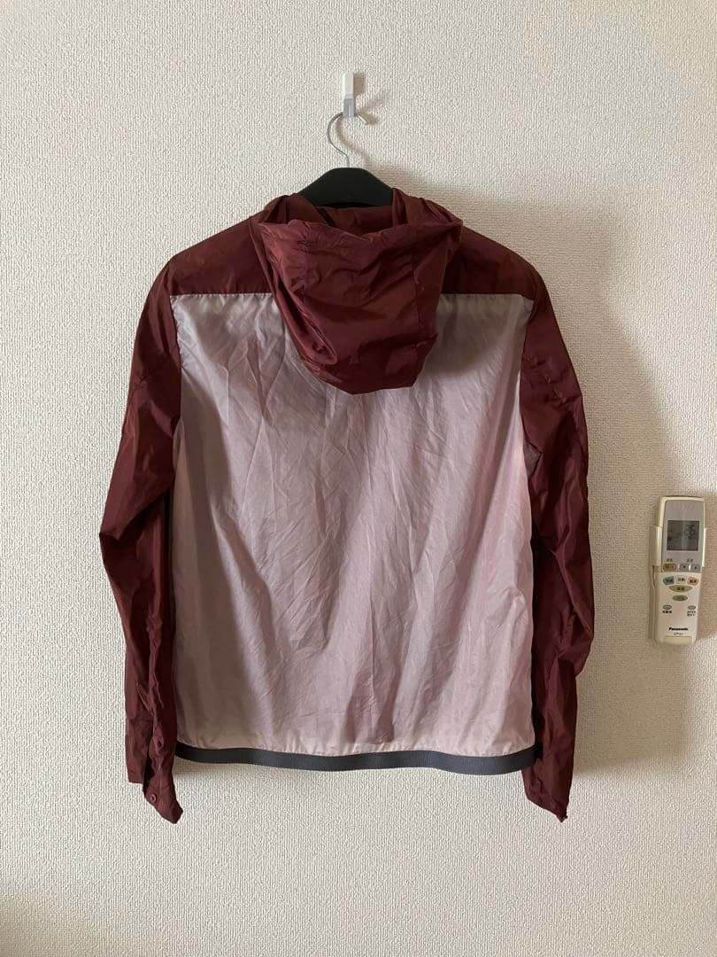 PRADA SPORTダークレッド フード付きジャケット 2000ss - メルカリ