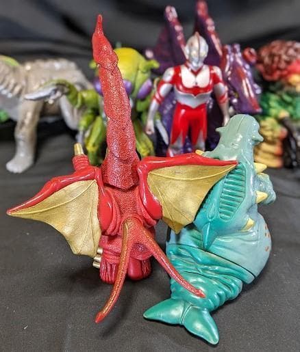 ウルトラマングレート＆登場怪獣（バンダイ）ソフビフィギュア8体セット
