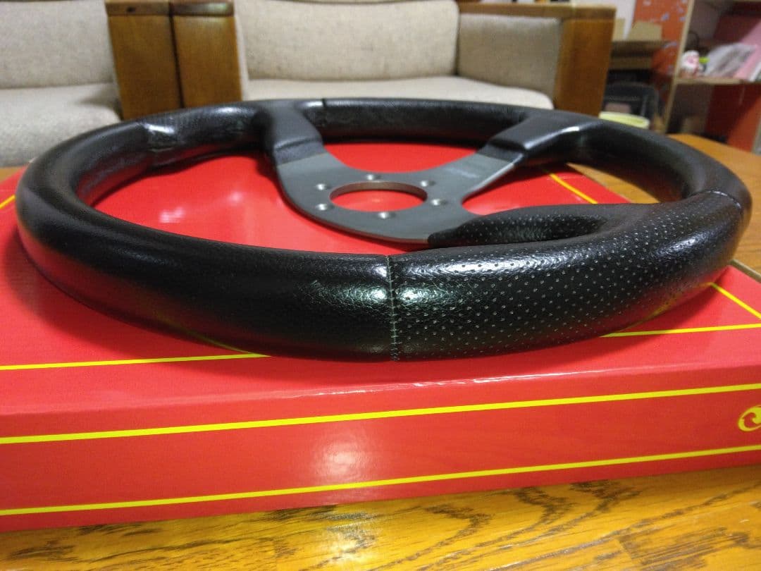MOMO RACE 35㎝ 中古 モモ レース ステアリング - メルカリ