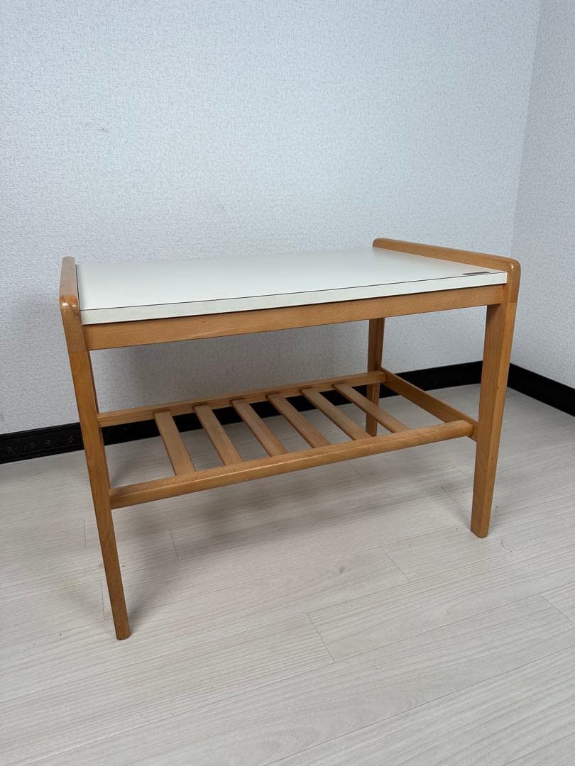 カリモク 白天板 サイドテーブル テーブル ビンテージ レトロ ※i4※ Amazon｜カリモク60 サイドテーブル リビング ソファサイド 木製 収納