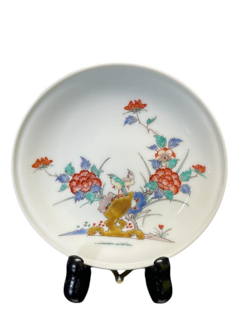 柿右衛門　赤絵の伝統　錦牡丹花鳥文　花鳥　額皿　錦　置物　和　インテリア 有田焼 十四代柿右衛門窯 錦牡丹鳥文額皿 – SEIKADO