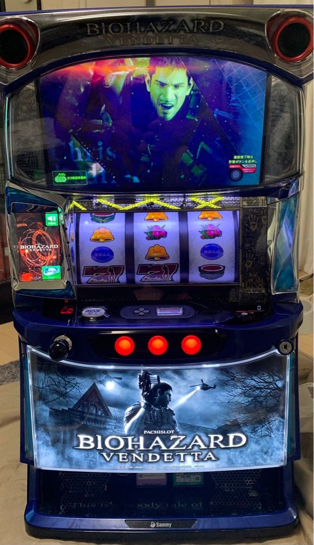 実機　パチスロ　スマスロ バイオハザードヴェンデッタ＋スマスロユニット付 Amazon | スマスロ バイオハザード:ヴェンデッタ スマスロ実機 スマ