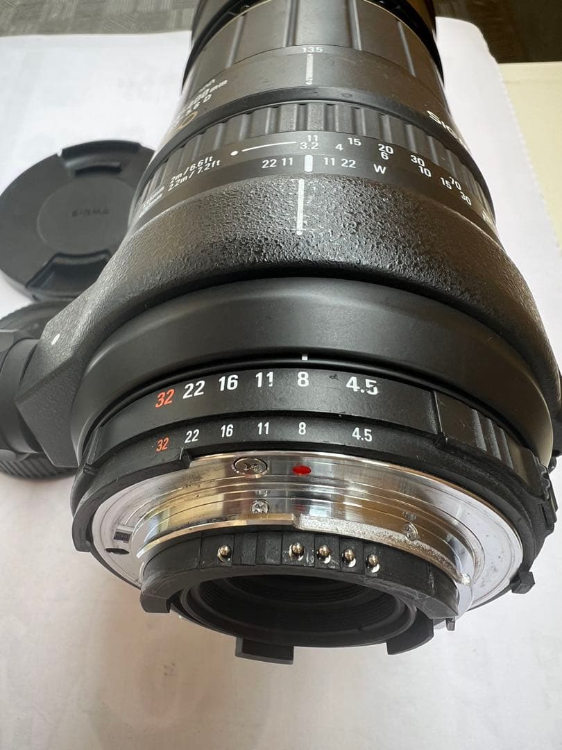 レンズ(ズーム) SIGMA135-400mm F4.5-5.6 D APO for NIKON