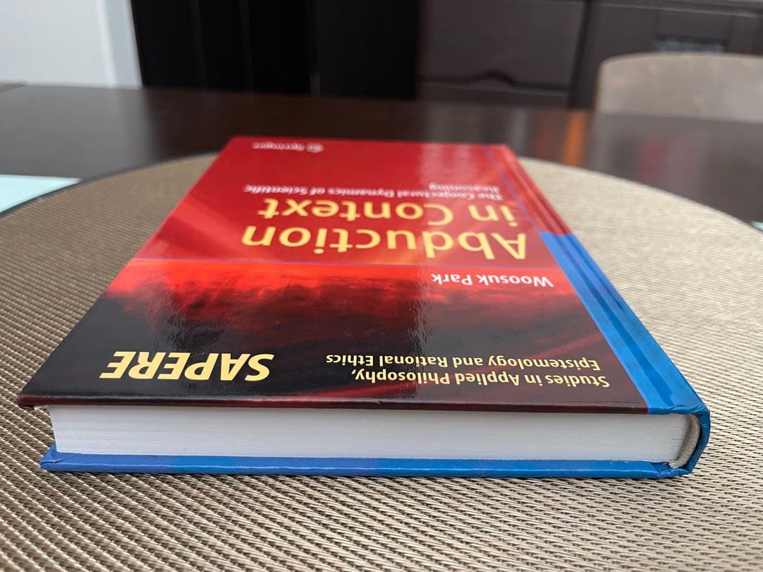 Abduction in Context Woosuk Park