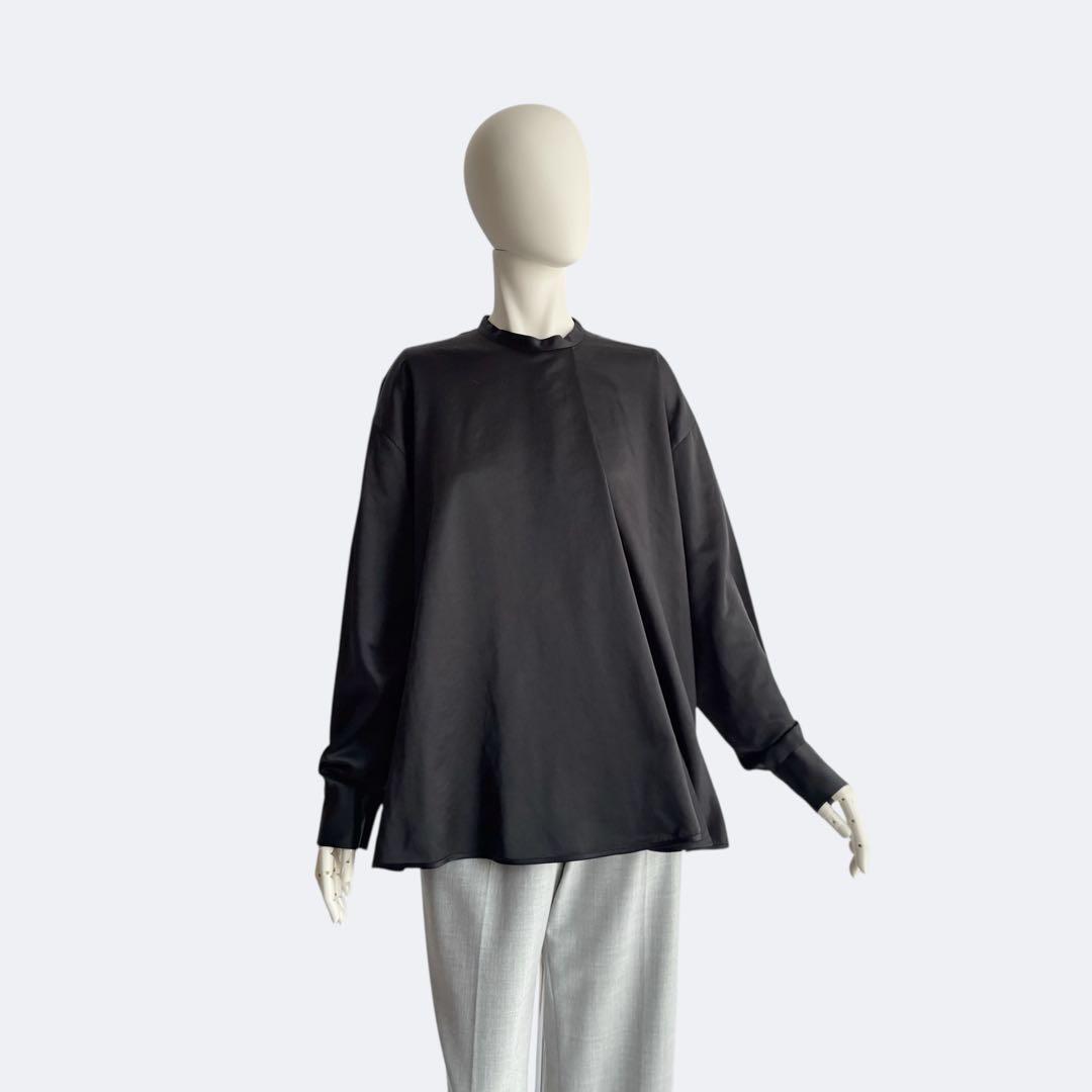 LOHEN ローヘン ブライトサテンフロントタックブラウス ブラウス