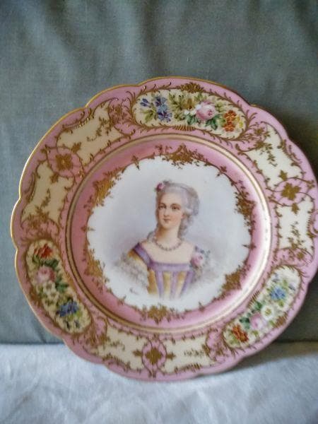 セーブル 絵皿 ポンパドールピンク - メルカリ