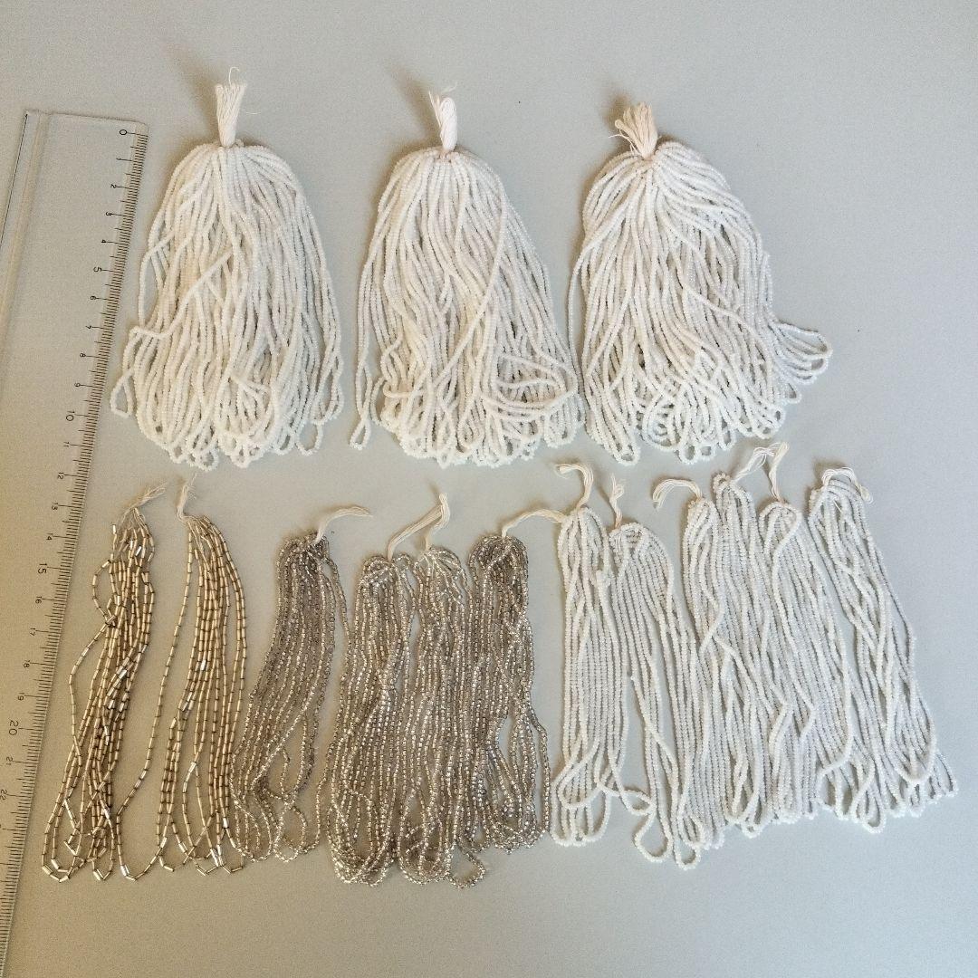 ビーズセット（白・銀） - メルカリ