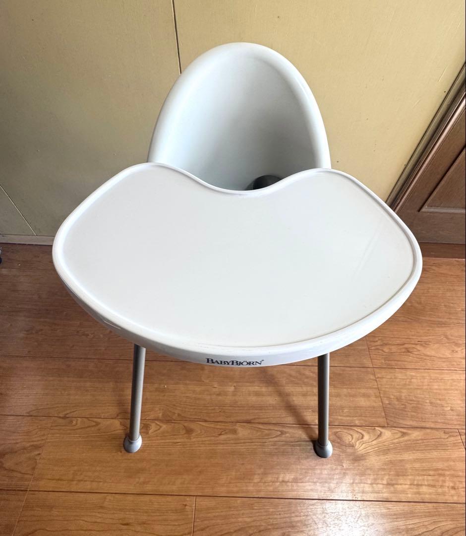 廃盤品 ベビービョルン ハイチェア (ハーネス付) ホワイト/グレー 希少