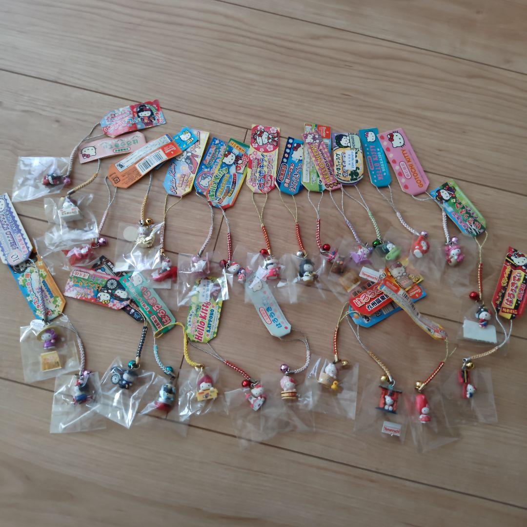 ご当地キティ ストラップ 26個セット ☆群馬限定☆ご当地キティ☆草津2個セット☆根付け ストラップ - メルカリ