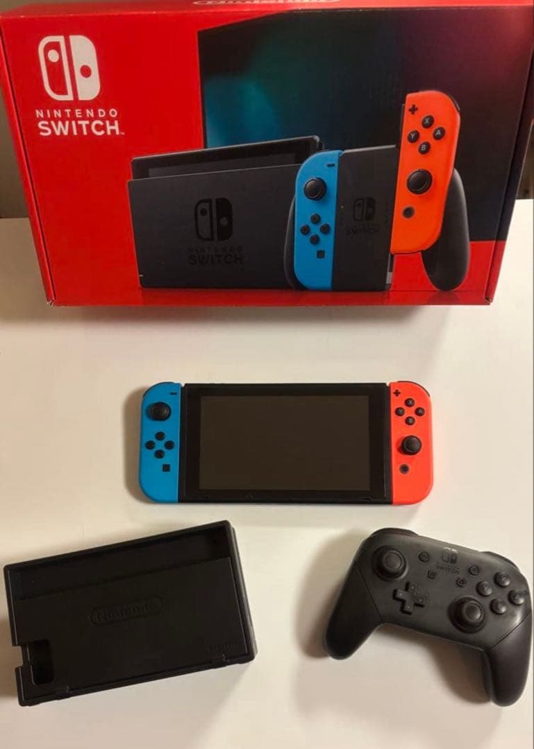 Switch 本体 Proコン付 美品 付属品多数 すぐ遊べるセット - Nintendo