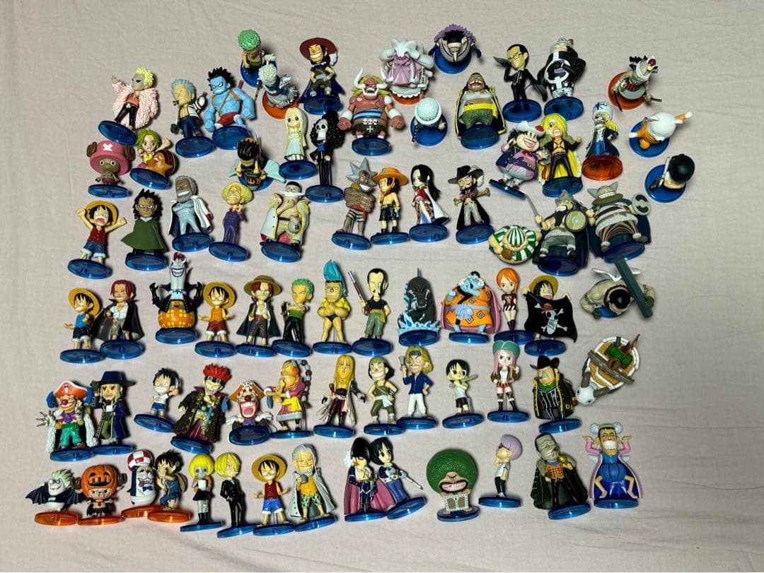 ワンピース　ワールドコレクタブルフィギュア　まとめ 51J7QEzAQcL._AC_UF350,