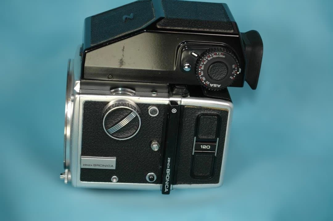 ZENZA BRONICA ETR Silver Body 《動作品》