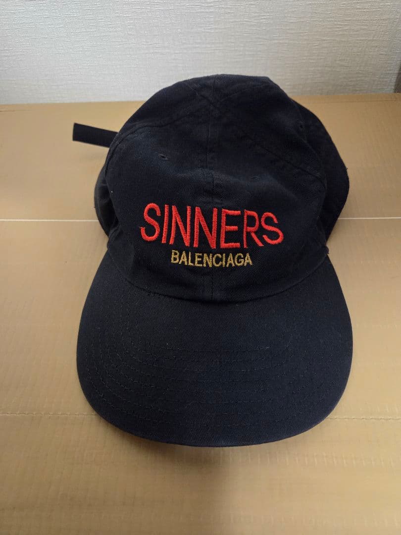 帽子 BALENCIAGA SINNERS cap New With Tags RARE Balenciaga Sinners Collection Embroidered Black