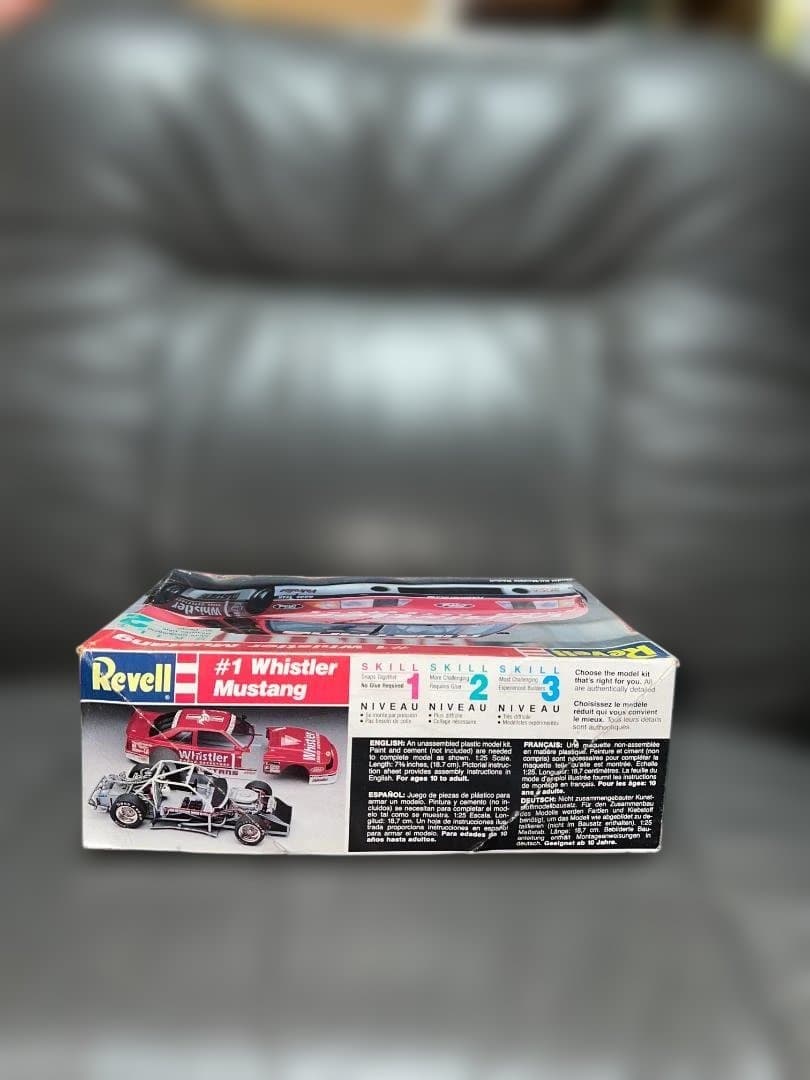 レベル 1/25 マスタング & '57シェビー プラモデル 2点セット 未組立