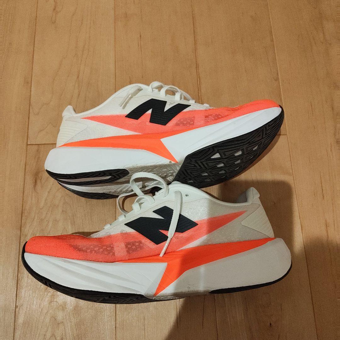 スパイク・シューズ New Balance FUELCELL REBEL V5 26.5cm