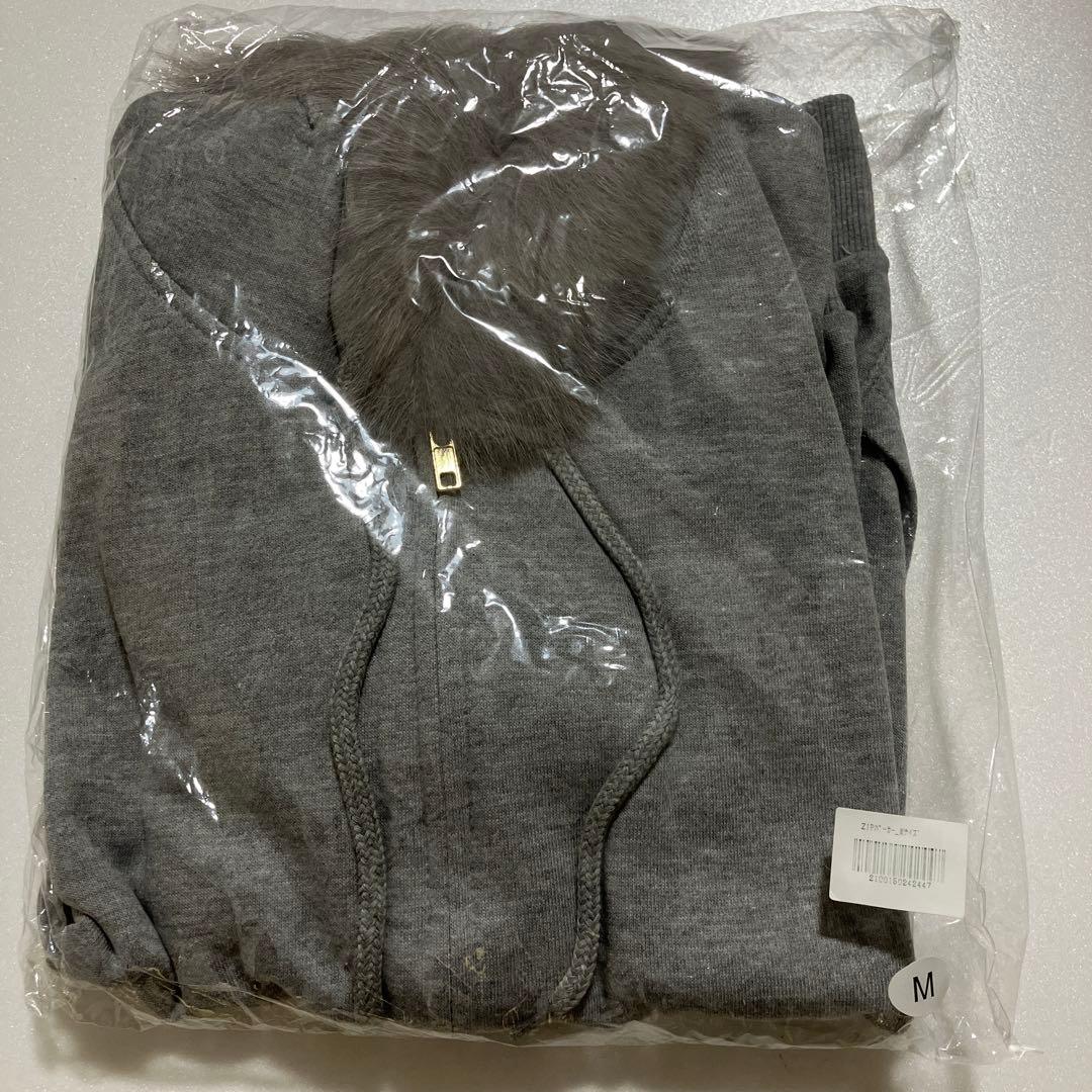 安室奈美恵 M パーカー ファイナリー zip グレー ファー 引退 ドーム