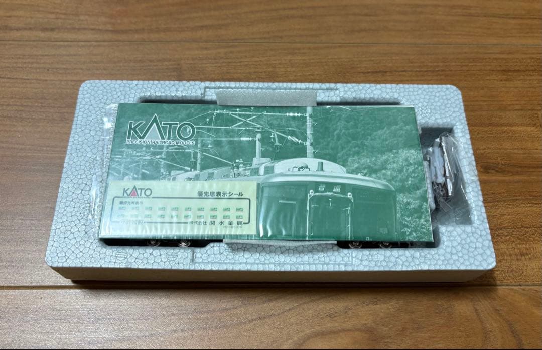 ○ KATO 10-1395 521系2次車 - メルカリ