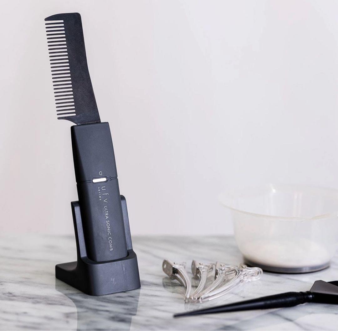 ［新品][未使用] 29480→9000 ufvウルトラソニックコーム ufv ウルトラソニックコーム［超音波コーム］ | ビューティー専科