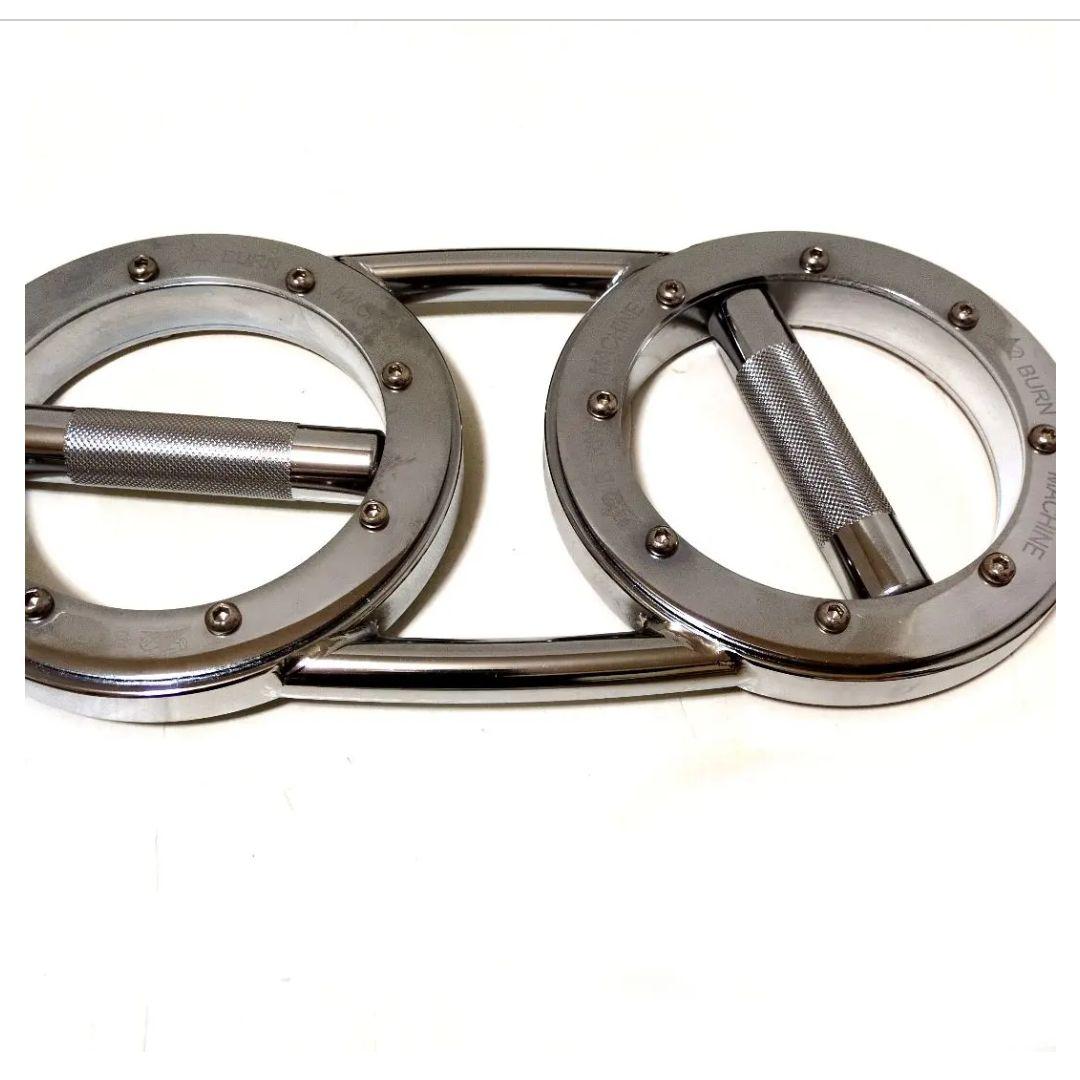 知らぬ間にムキムキに！お家で筋トレ【バーンマシン スピードバッグ 5.5kg】