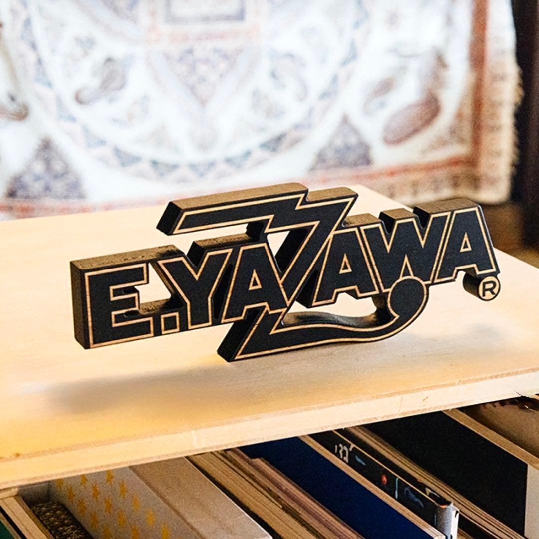 矢沢永吉☆E.YAZAWA☆ 壁掛けオブジェ(ロゴ) 箱入り未開封 - メルカリ