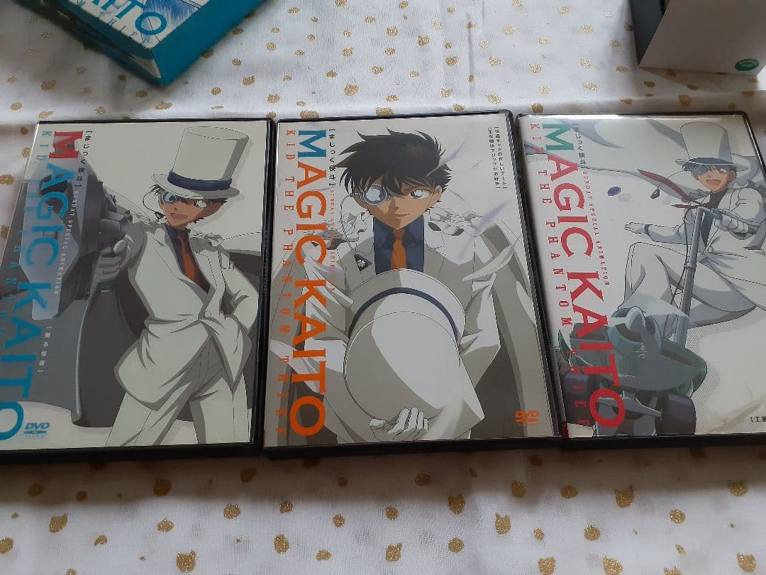 値下中☆まじっく快斗～TREASURED EDITION～1.2.4DVD付+5 - メルカリ