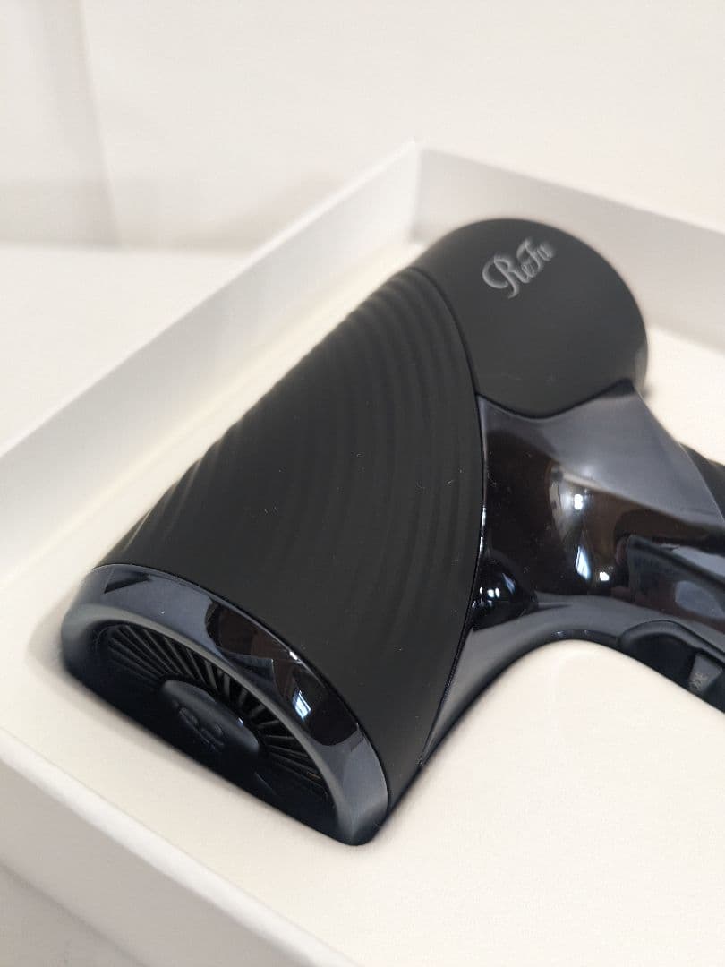 極美品 リファ ReFa リファビューテック ドライヤー SE RE-BX-03