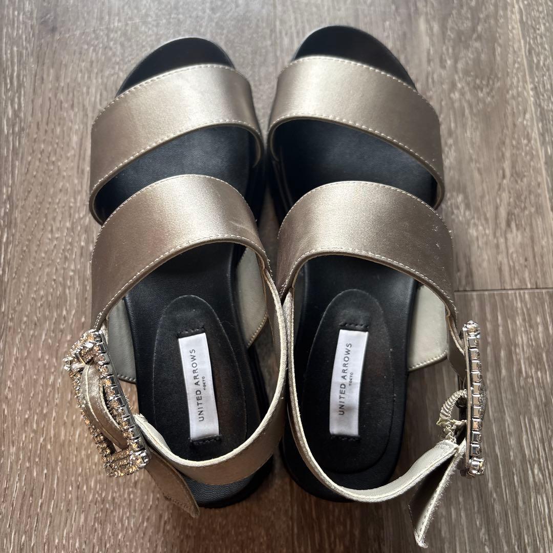 サテンビジューサンダル ユナイテッドアローズ - メルカリ