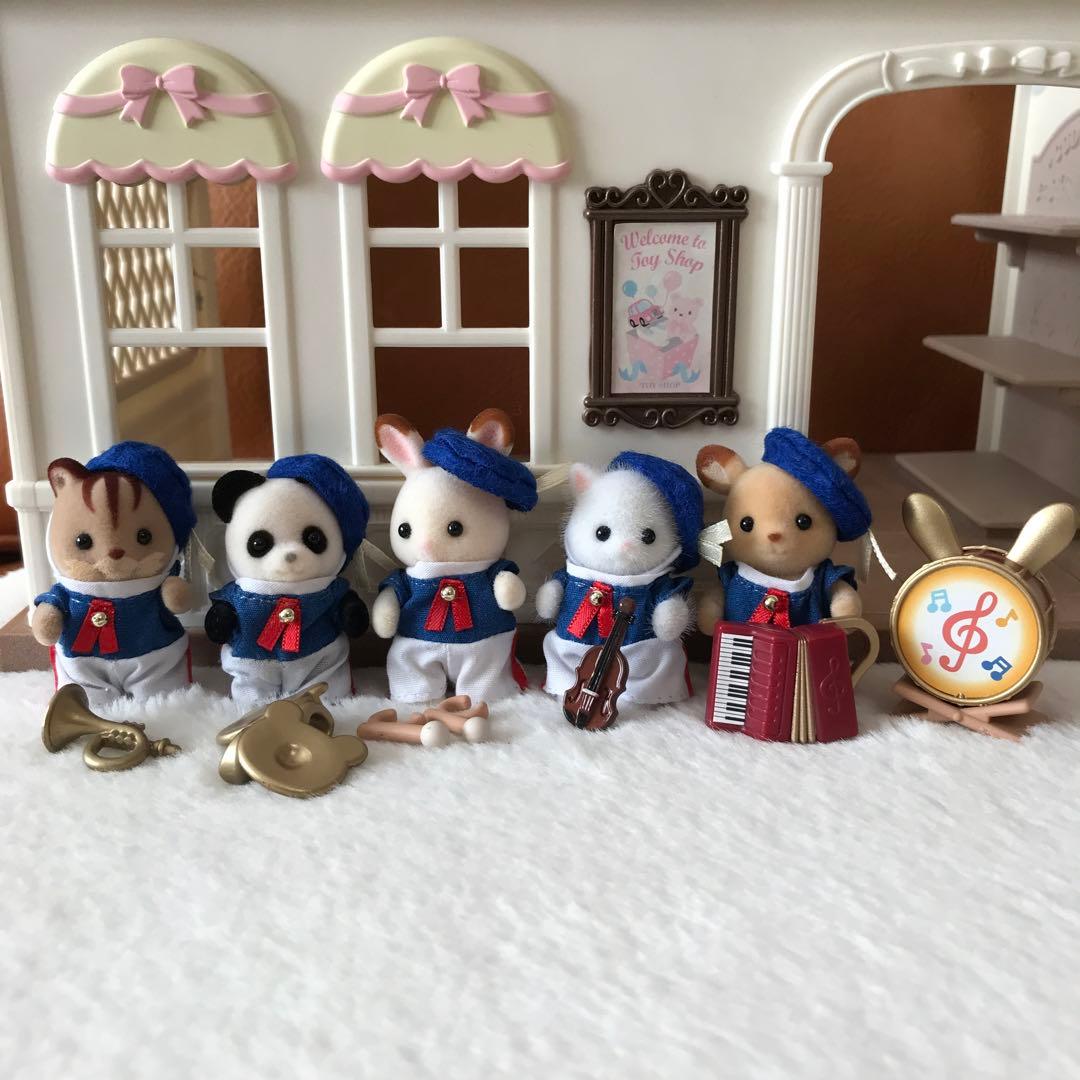 シルバニアファミリー35周年 赤ちゃんセレブレーションマーチング