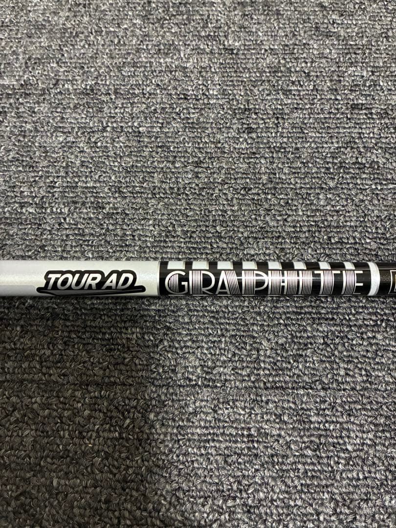 （希少）ツアーAD DI5S ブラック　ドライバー用　スリクソンスリーブ付 スリクソン ゼクシオ各種対応スリーブ超激安カスタム Tour AD DI BLACK