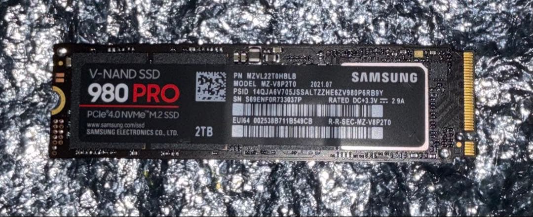 内蔵型SSD Samsung 980 PRO 2TB M.2 SSD Amazon.com: 980 PRO SSD 2TB PCIe NVMe Gen 4 Gaming M.2 Internal