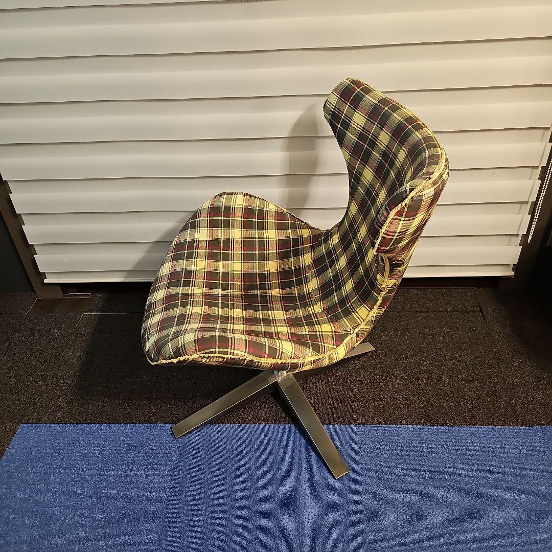 チェック柄スワベルチェア 最終価格 月曜終了予定 - メルカリ