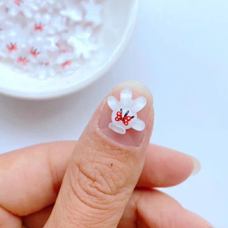 ネイルパーツ キャラクター デコパーツ 手 3d - メルカリ