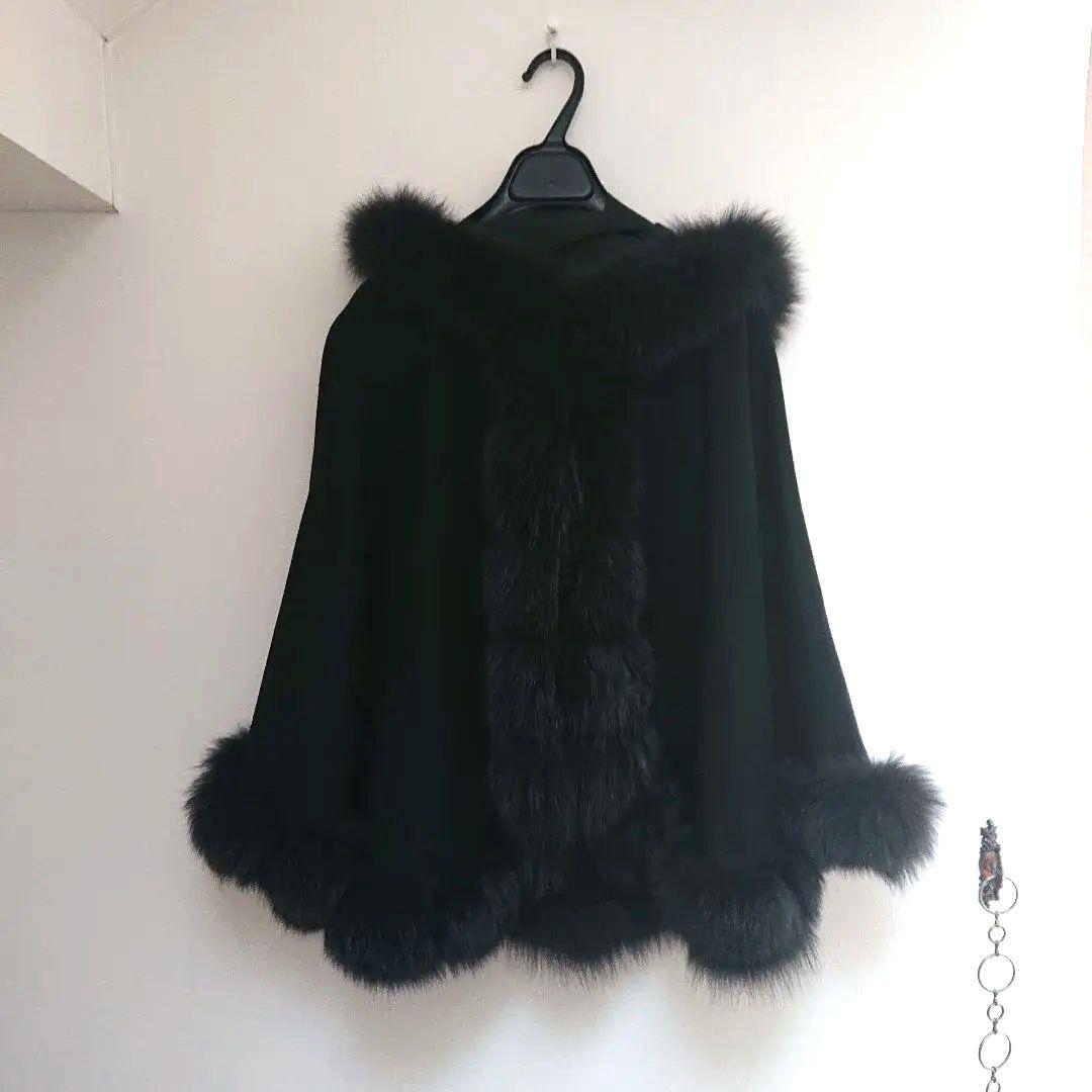 黒いフード付きファーケープコート ROYAL PARTY（ロイヤルパーティー） コート アウター 「ZOZO限定