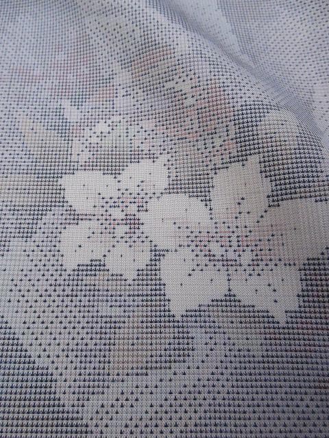 新古品！白大島紬＊7マルキ＊本場大島紬＊色紙文＊着物＊159cm