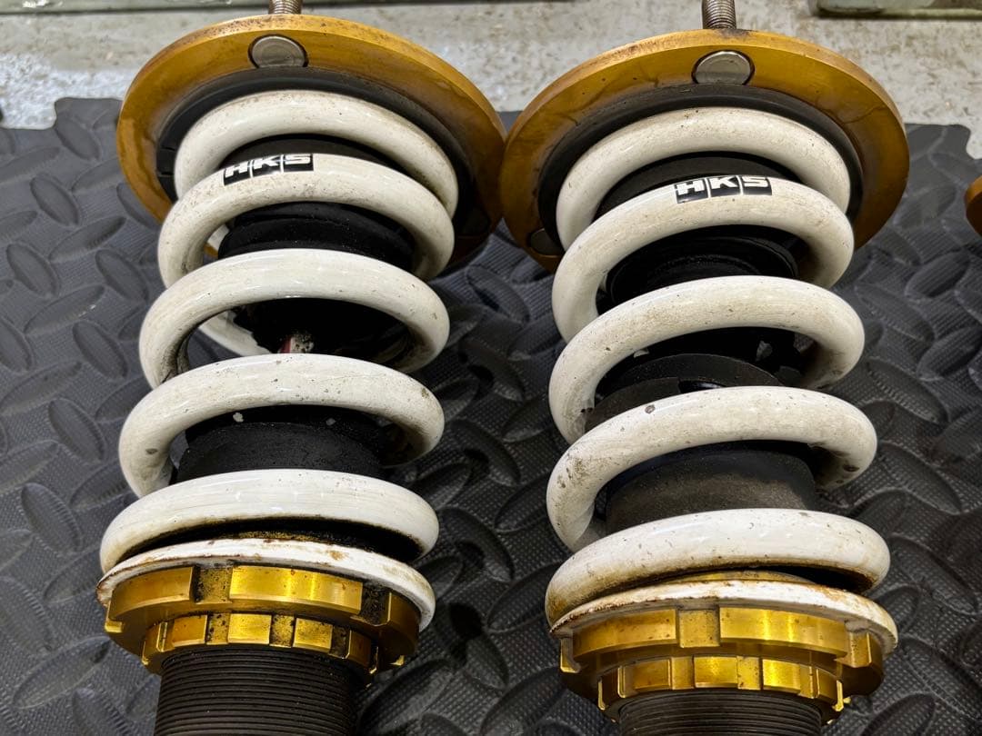 クラウン クラウンハイブリッド ￼HKS 車高調 ジャンク品￼ - メルカリ