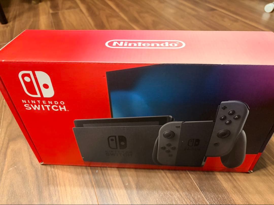 美品】Switch本体バッテリー強化版＋Joy-Con2個追加すぐ4人で遊べる