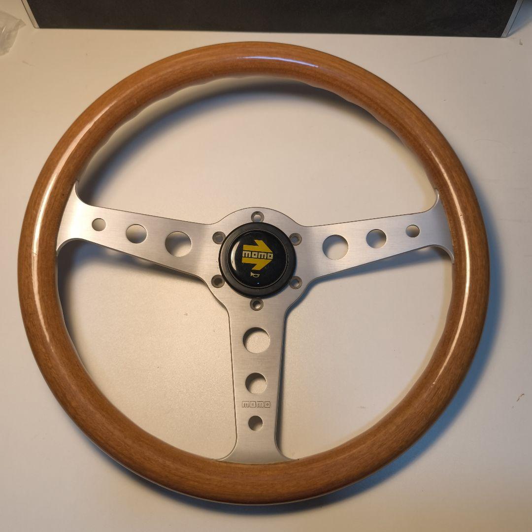 momo INDY ステアリングホイール 3スポーク 1990年製 34CM momo INDY ステアリングホイール 3スポーク 1990年製 34CM