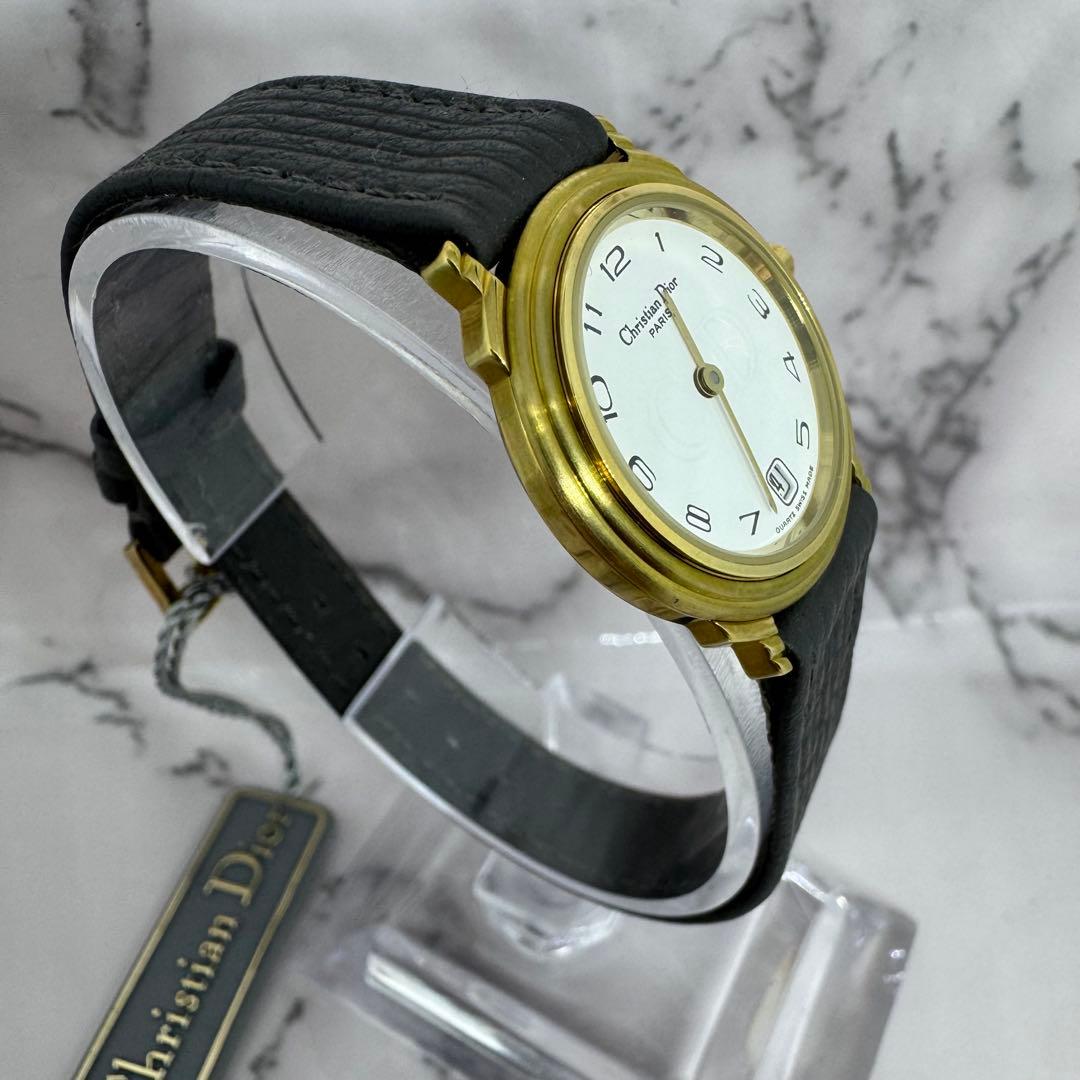 Christian Dior】CDロゴ文字盤 ゴールド クォーツ腕時計 デイト - メルカリ