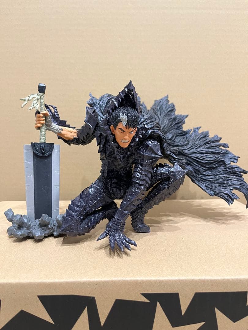 ベルセルク一番くじラストワン賞 ゾッド A賞 ガッツ C賞 フェムト