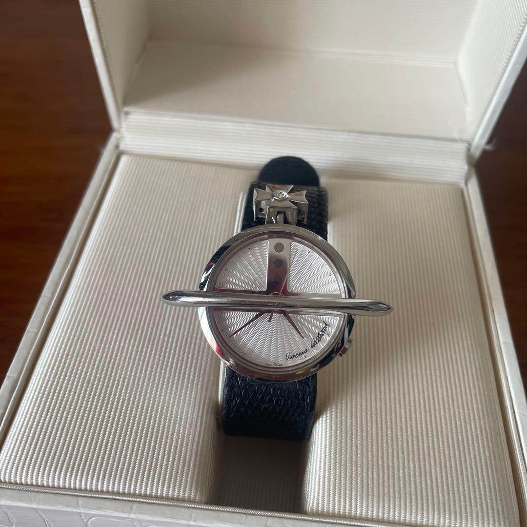 15周年限定立体オーブ時計 ヴィヴィアンウエストウッド Vivienne