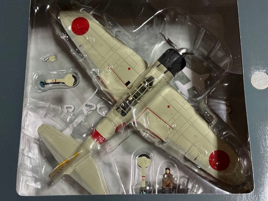 ホビーマスター 零式艦上戦闘機二一型 赤城 板谷 茂少佐機 - メルカリ