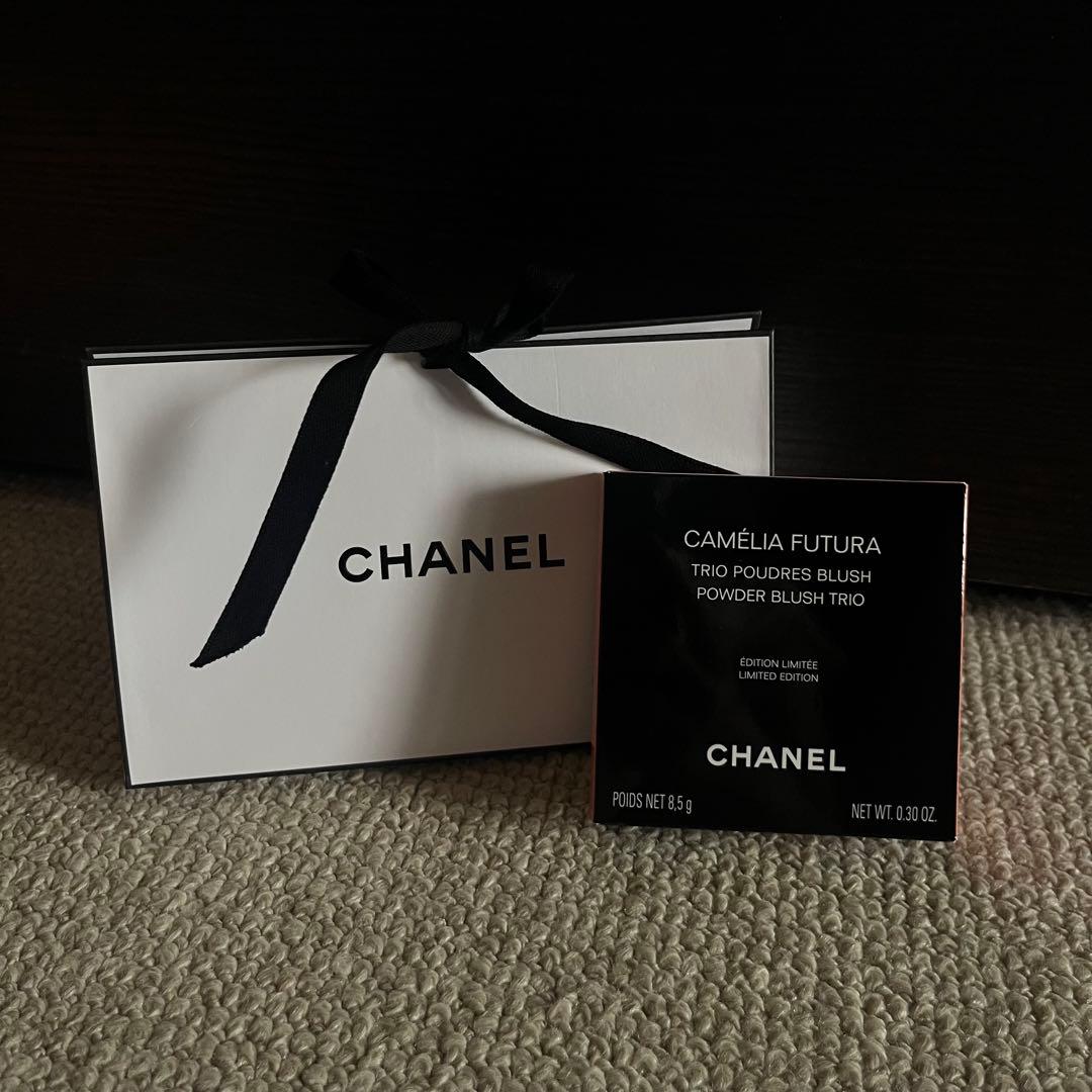 CHANEL CAMÉLIA FUTURA パウダーブラシトリオ CHANEL CAMÉLIA FUTURA Powder Blush Trio | Bloomingdale's