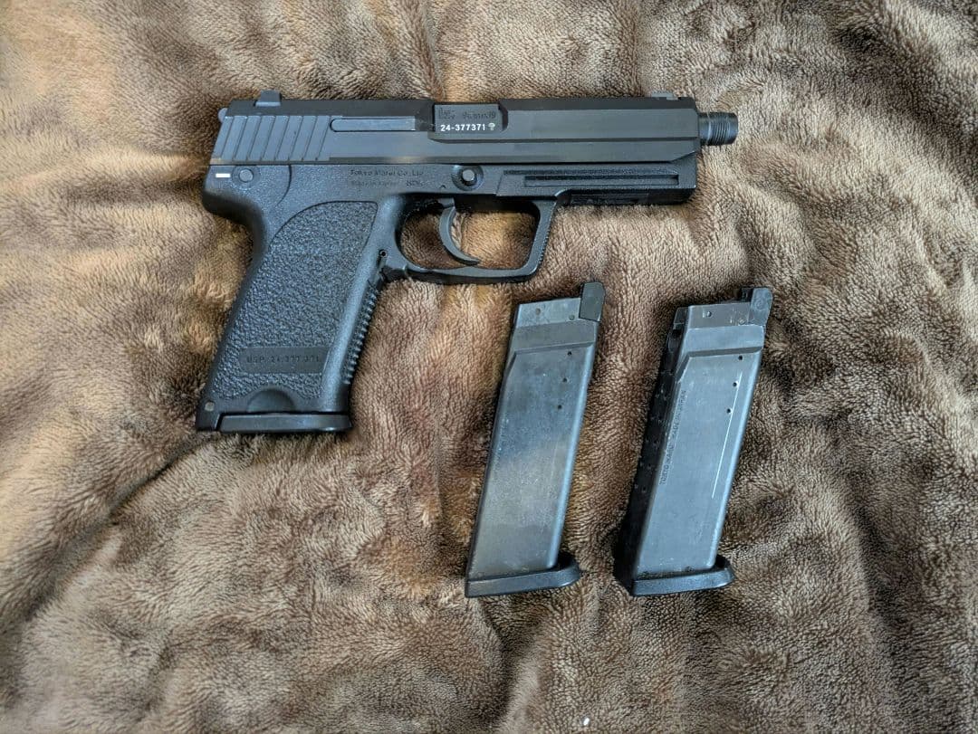 東京マルイ USP マガジン2本（計3本）付き